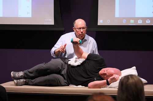 Ron Hruska demonstrating a Non-manual Technique with Neil Rampe